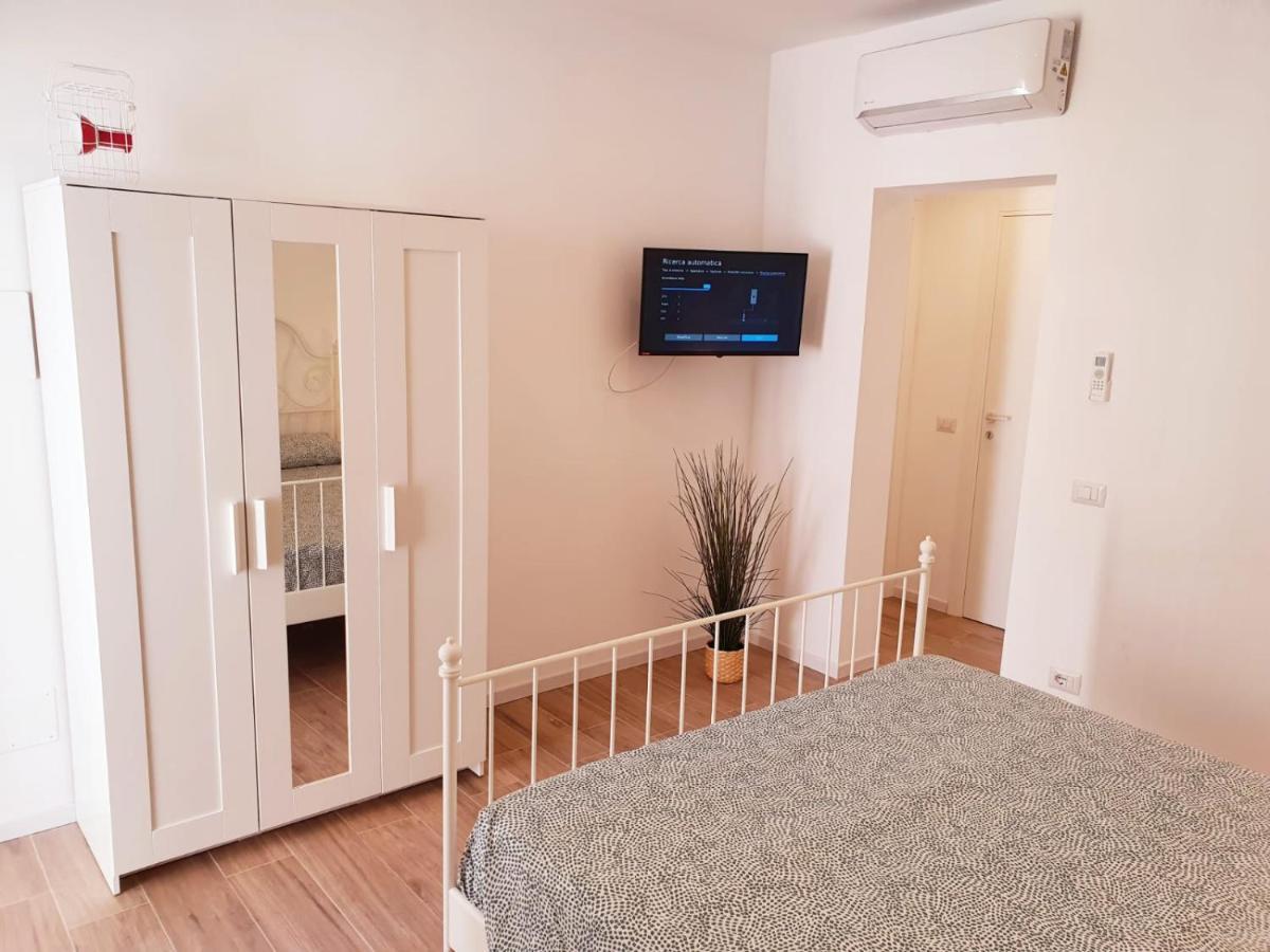 Beach Apartments Марина ди Рагуса Екстериор снимка