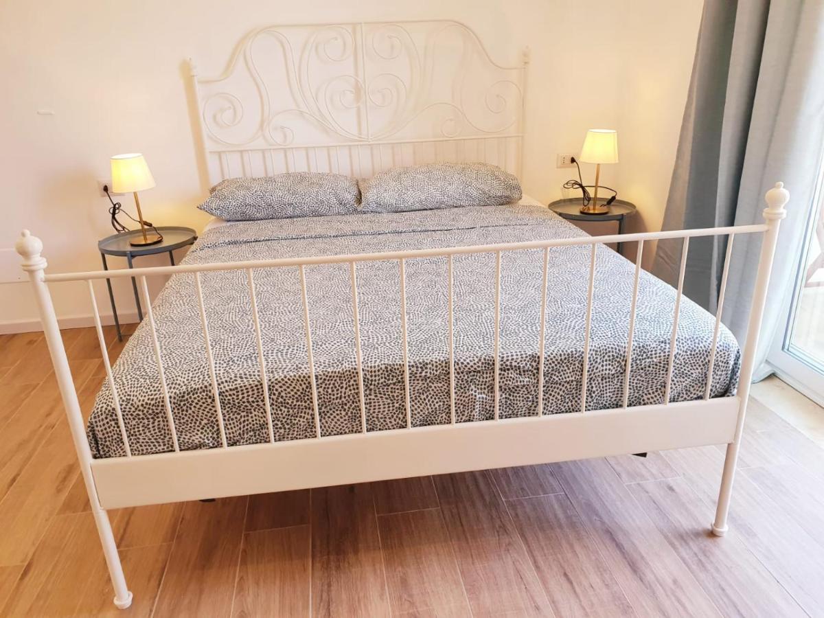 Beach Apartments Марина ди Рагуса Екстериор снимка