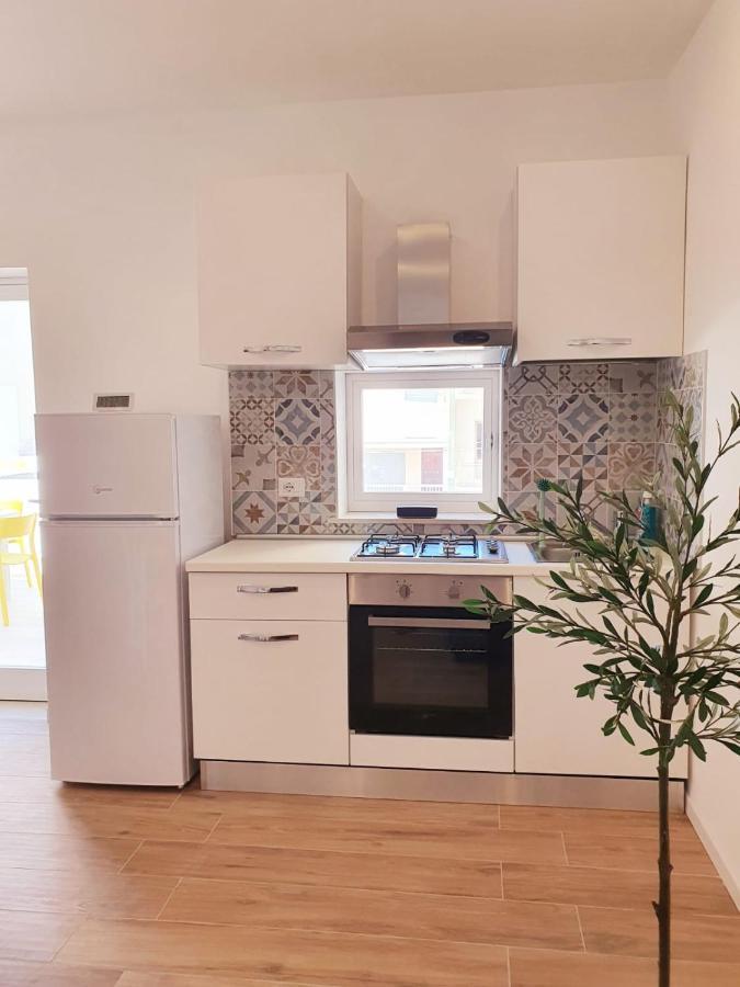 Beach Apartments Марина ди Рагуса Екстериор снимка