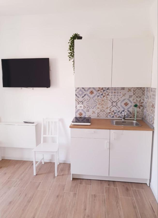 Beach Apartments Марина ди Рагуса Екстериор снимка