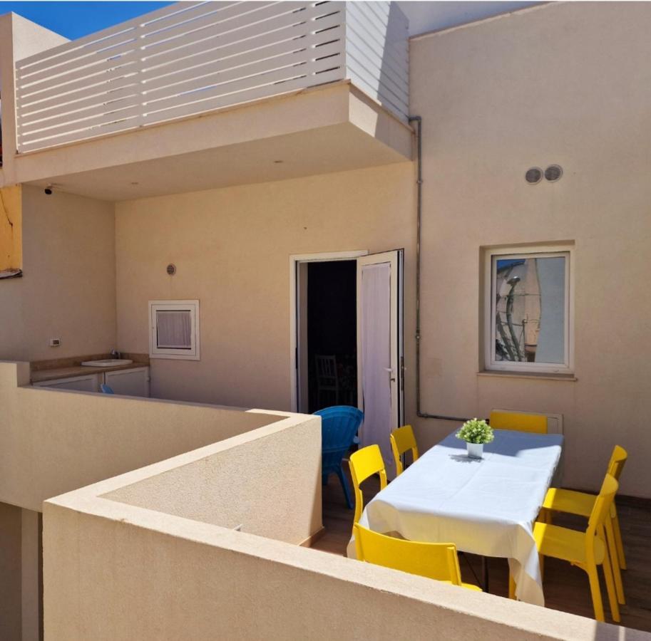 Beach Apartments Марина ди Рагуса Екстериор снимка
