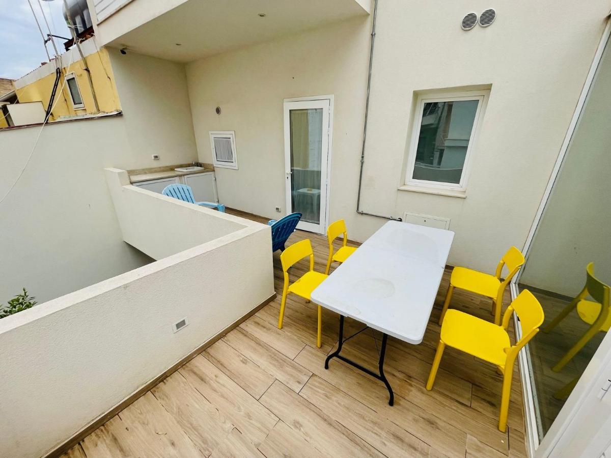 Beach Apartments Марина ди Рагуса Екстериор снимка
